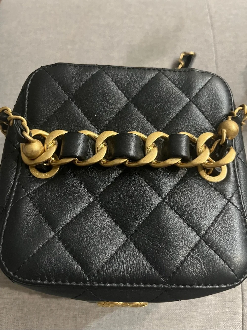 Chanel CC Black Lambskin Quilted Vanity Case Small - Top Handle/Shoulder/Crossbo